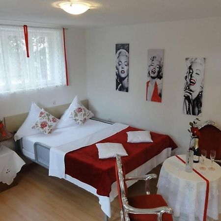 Croatia Zadar Borik Paar Apartment Studio Garden View Number 1 Luaran gambar